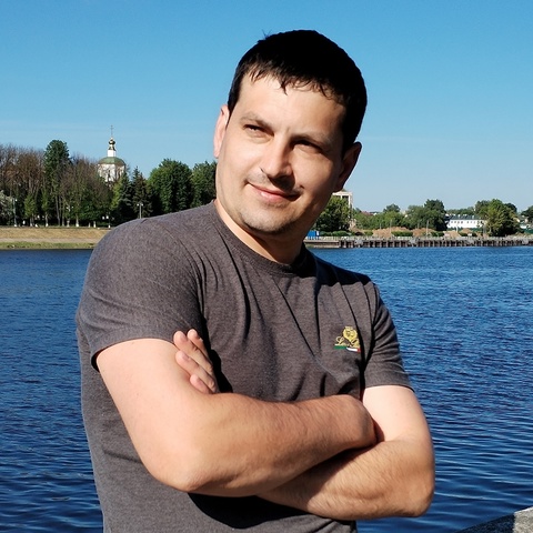 Роман Чесаков
